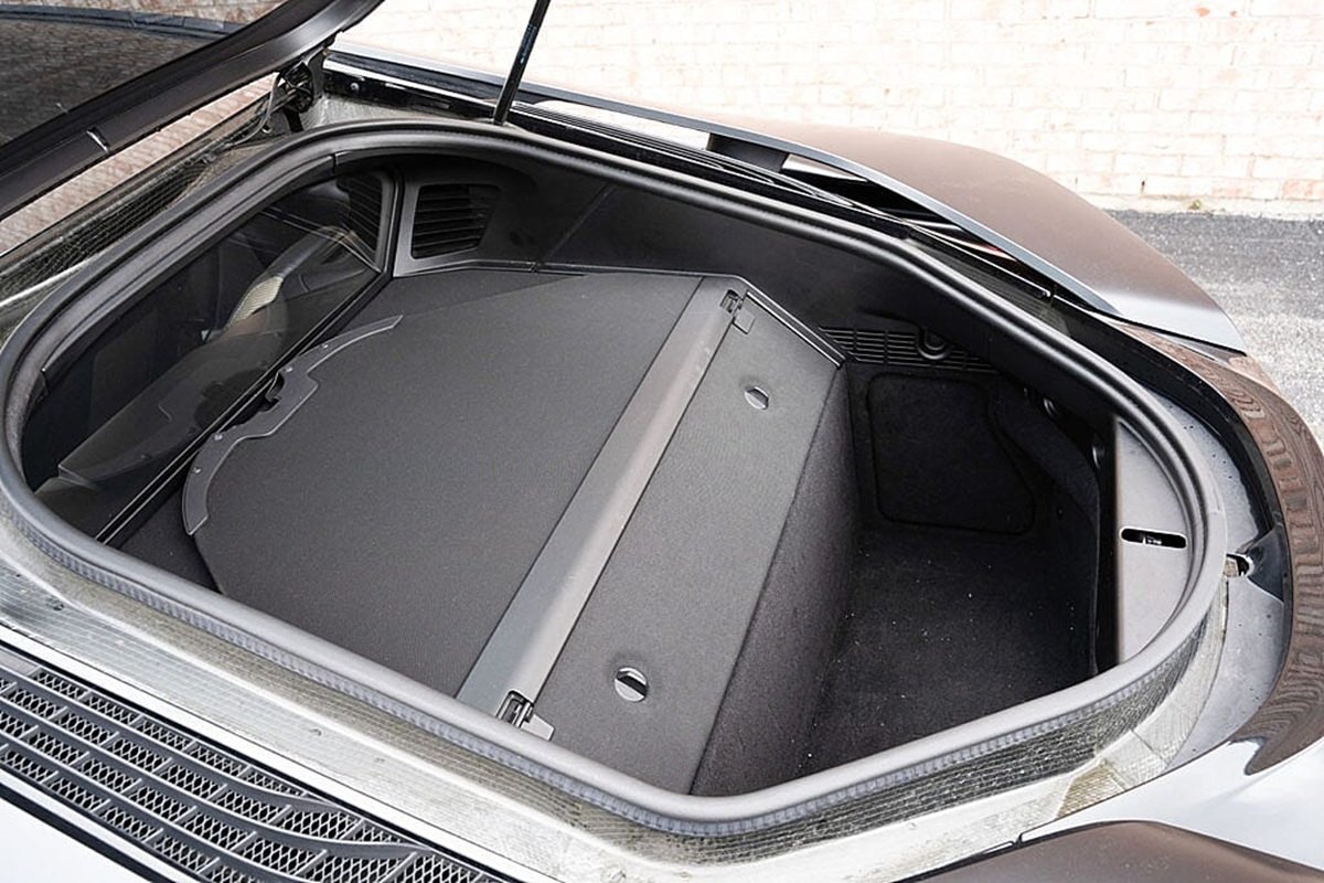 Vozidlo #10165 - BMW i8 i8 8