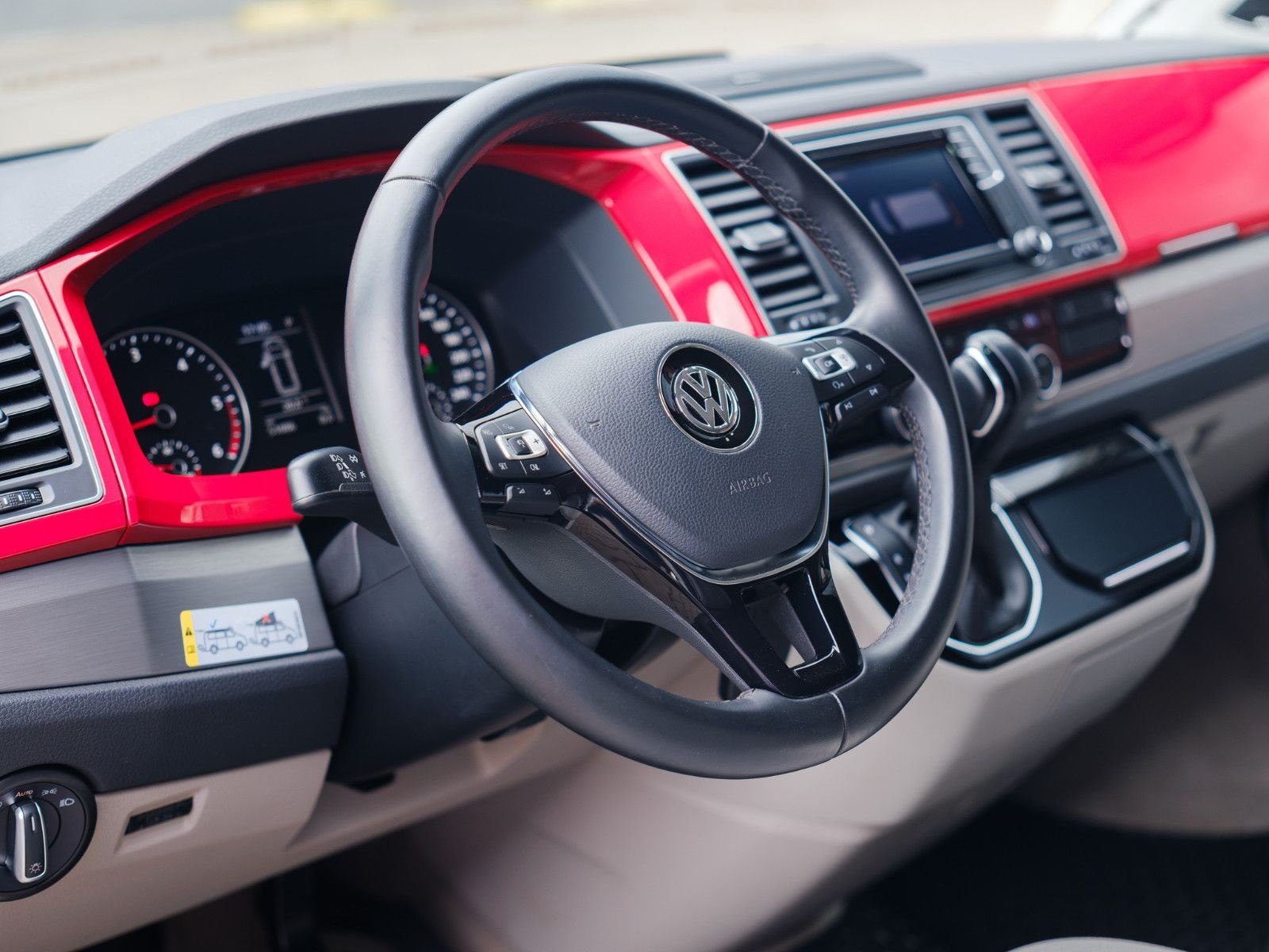 Vozidlo #10168 - Volkswagen T6 California 2.0 Bi-TDI Ocean RED 4Motion 6