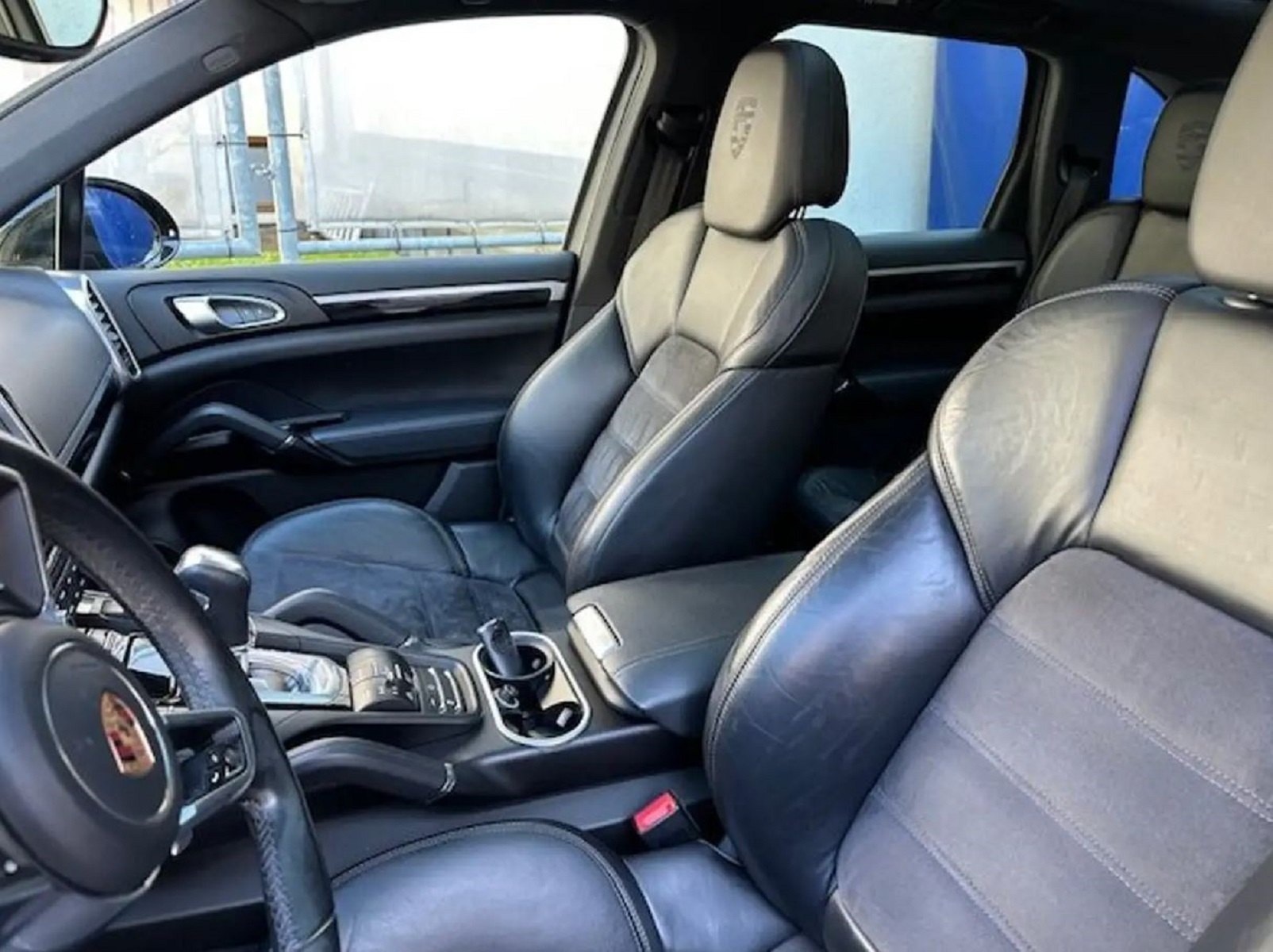 Vozidlo #10169 - Porsche Cayenne II Platinum Edition Aut 8