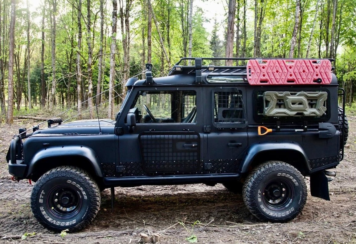 Vozidlo #10178 - Land Rover Defender 110 DPF Station Wagon 10