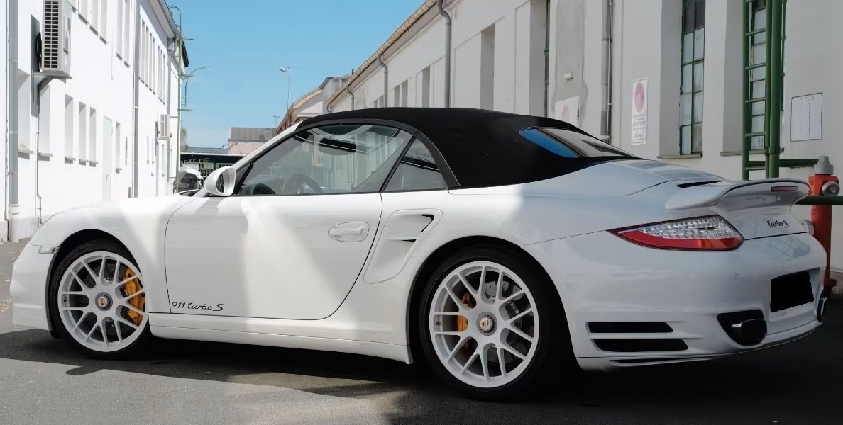 Fahrzeug #10137 - Porsche 911 997 Cabrio Turbo S PDK 2