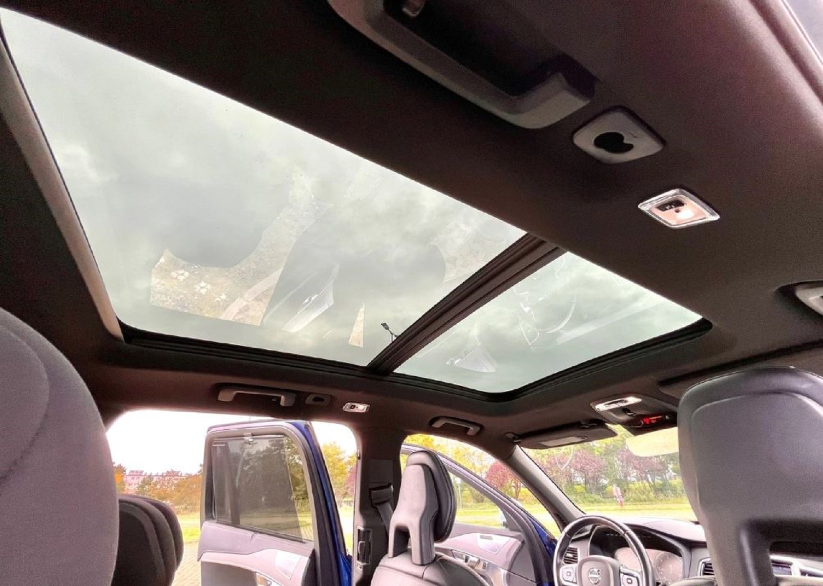 Fahrzeug #10172 - Volvo XC90 D5 AWD R-Design 2