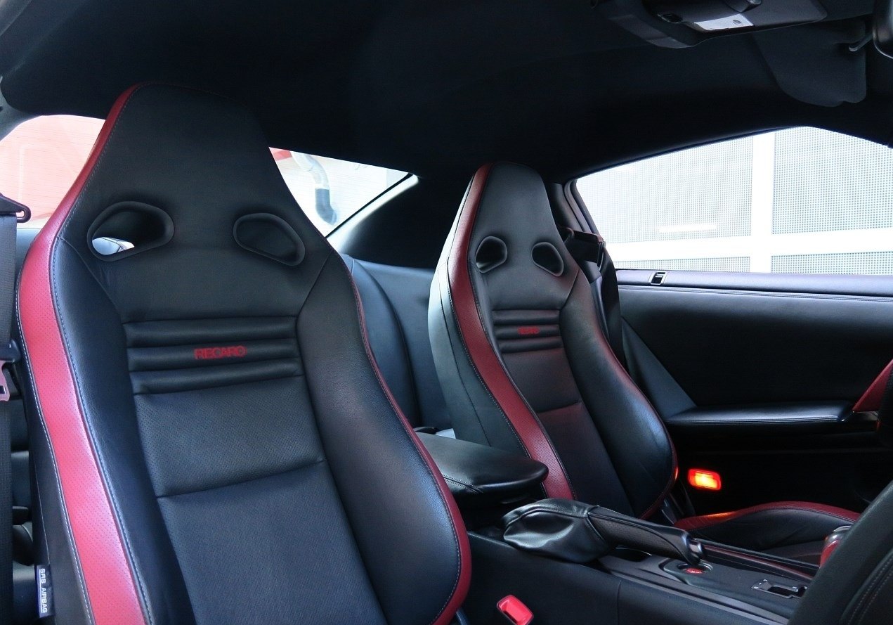 Fahrzeug #10108 - NISSAN GT-R 3.8 V6 BiT Black Edition 8