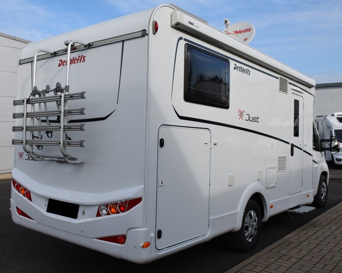 Vehicle #10119 - Dethleffs Just T7052EB 8