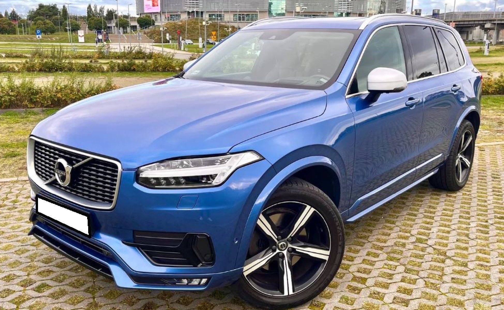 Vehicle #10172 - Volvo XC90 D5 AWD R-Design