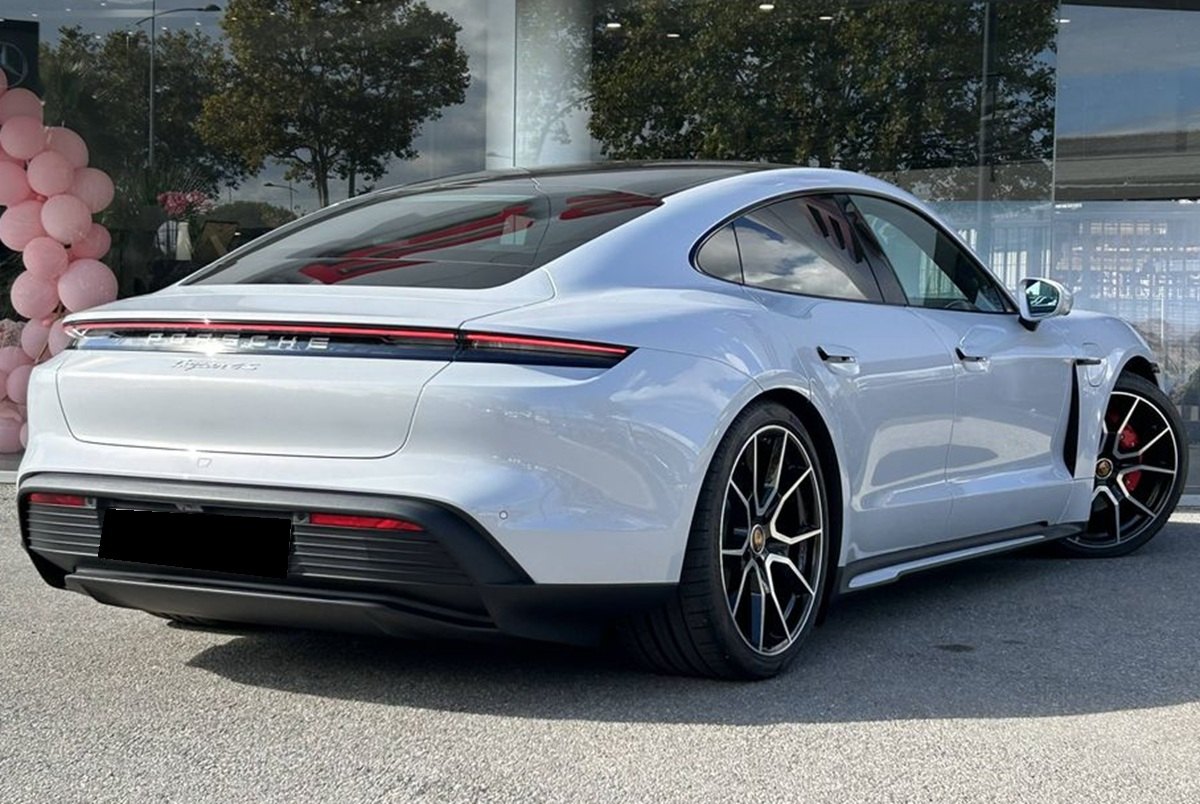 Vehicule #10163 - Porsche Taycan 4S plus+ 420 kW 5