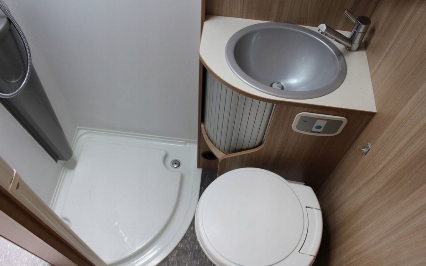 Veicolo #10103 - Adria Sonic Axess I600 SL 3