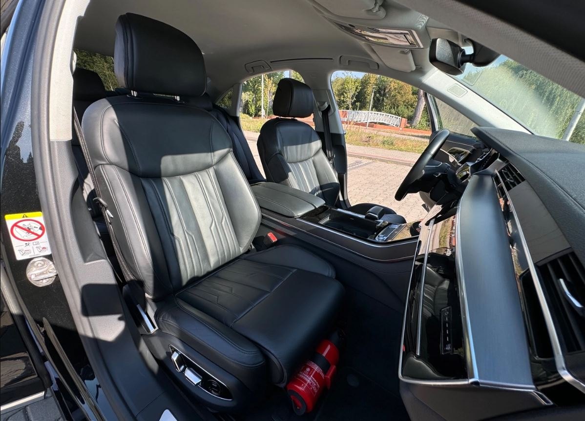 Veicolo #10171 - Audi A8 3.0 V6 TDI 50 Quattro 7