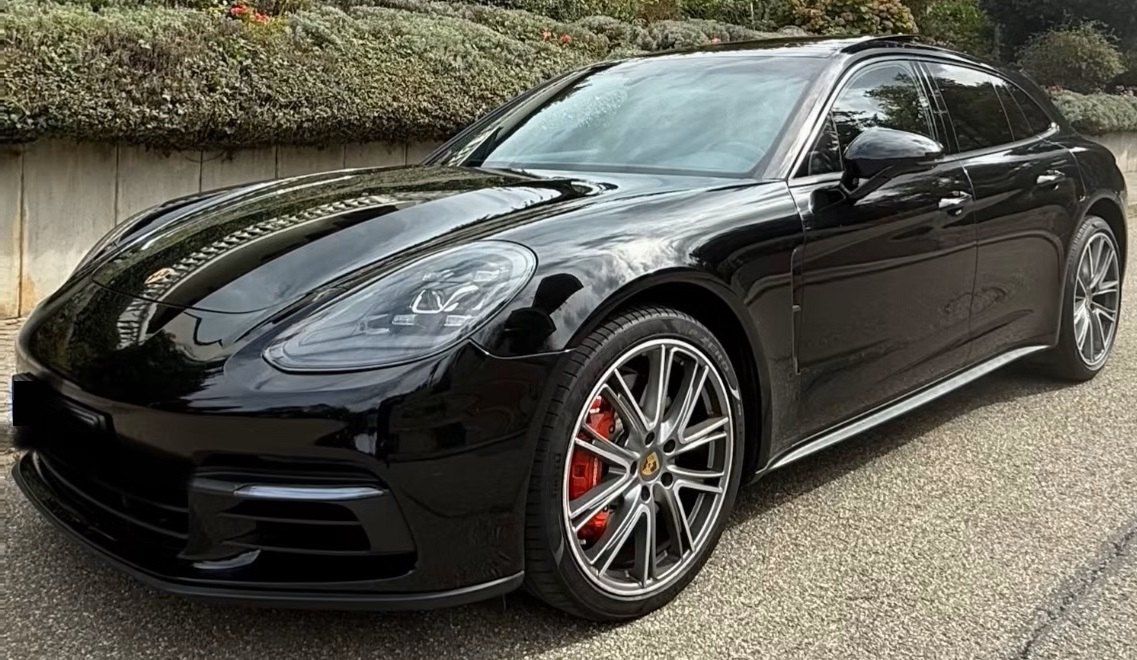 Porsche Panamera 4 E-Hybrid Sport Turismo