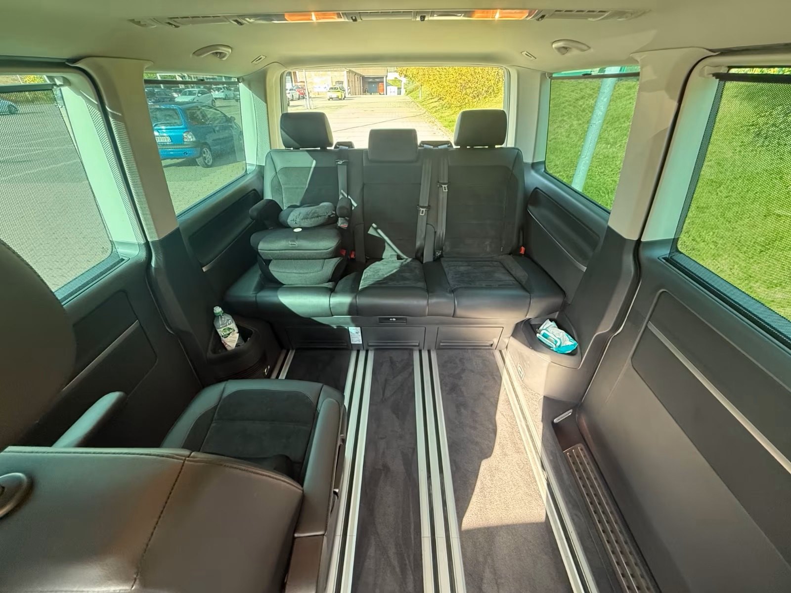 Voertuig #10132 - Volkswagen T6 Multivan Gen. Six 2,0 TDI 4Motion DSG 14