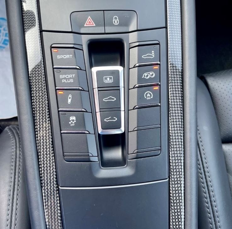 Voertuig #10155 - Porsche 911 991 Carrera 4S PDK 9