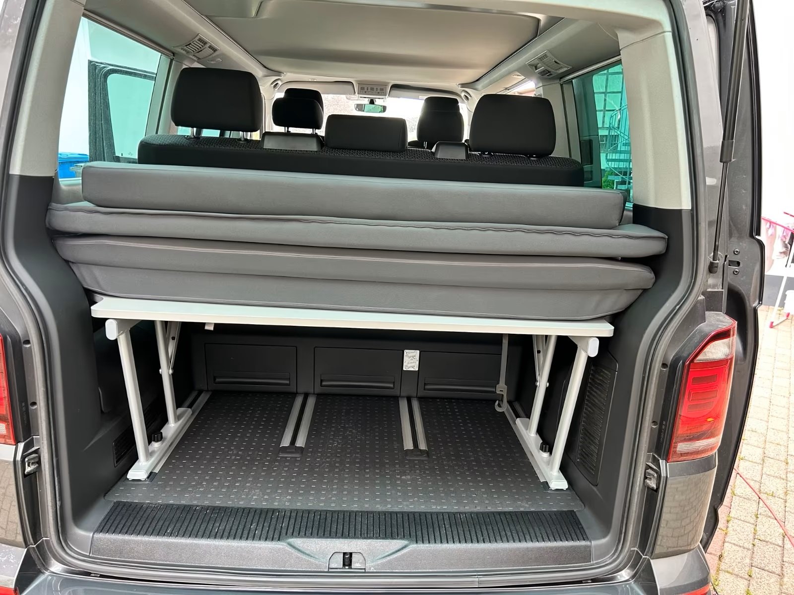 Voertuig #10160 - Volkswagen T6 California Beach Edition 2,0 TDI 4Motion BMT DSG 11