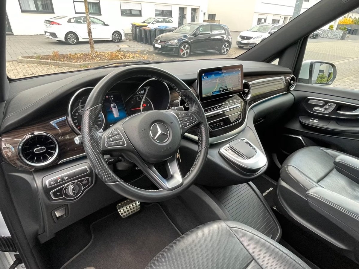Voertuig #10166 - Mercedes-Benz V 250 V250 LANG 4MATIC AMG 7 sitze 12
