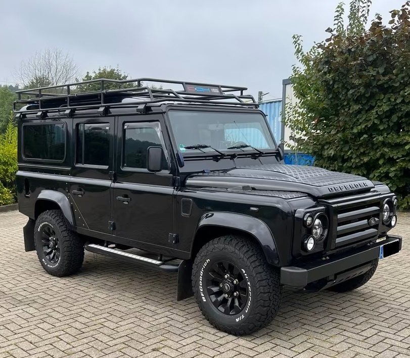 Voertuig #10107 - Land Rover Defender 110 11