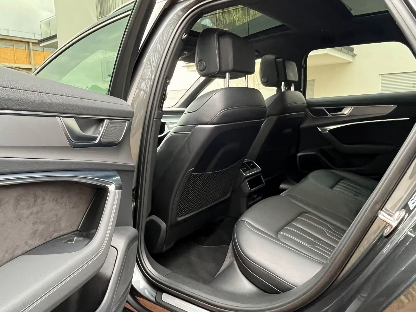 Pojazd #10161 - Audi A6 Avant 50 TDI Quattro Tiptronic 6