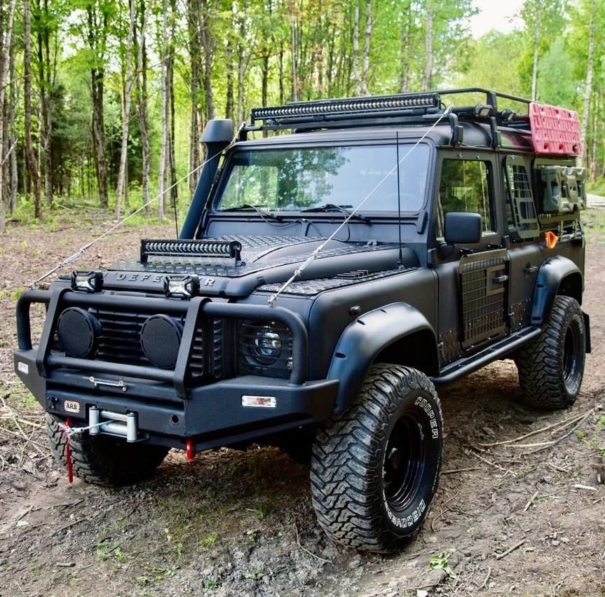 Pojazd #10178 - Land Rover Defender 110 DPF Station Wagon